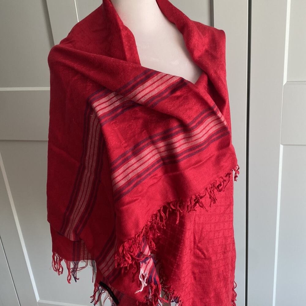 Sold Gucci Silk cotton red tartan plaid striped scarf stole wrap
